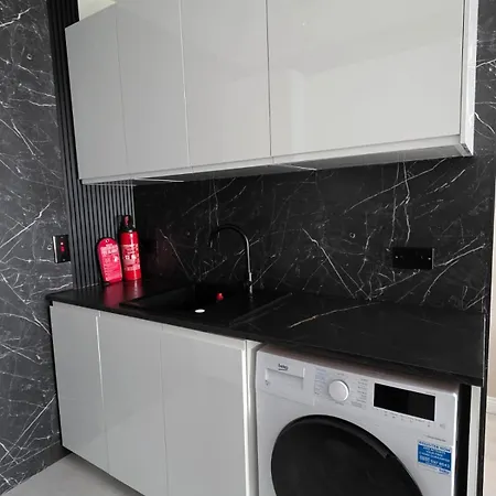 Lovely With Wifi In Vibrant Apartment Dublin