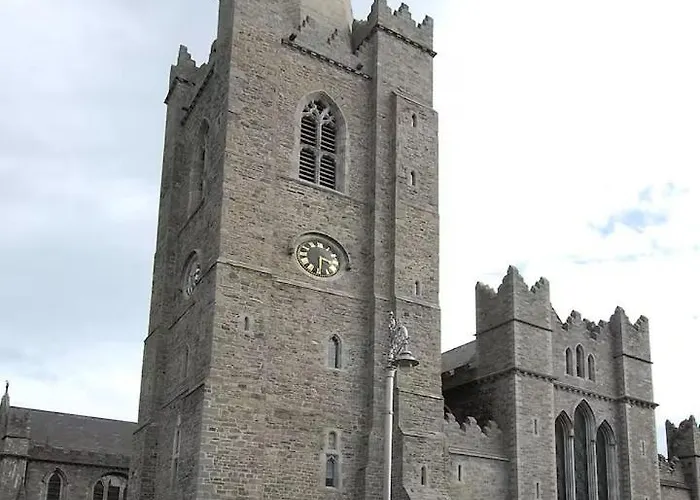 Lovely With Wifi In Vibrant Appartamento